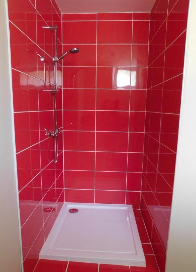 Du Coq A L'Ame Bed & Breakfast Naves  Bagian luar foto